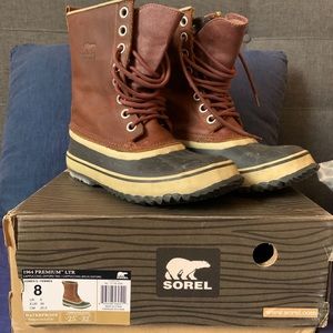 SOREL Women's 1964 Premium Leather Winter Boots